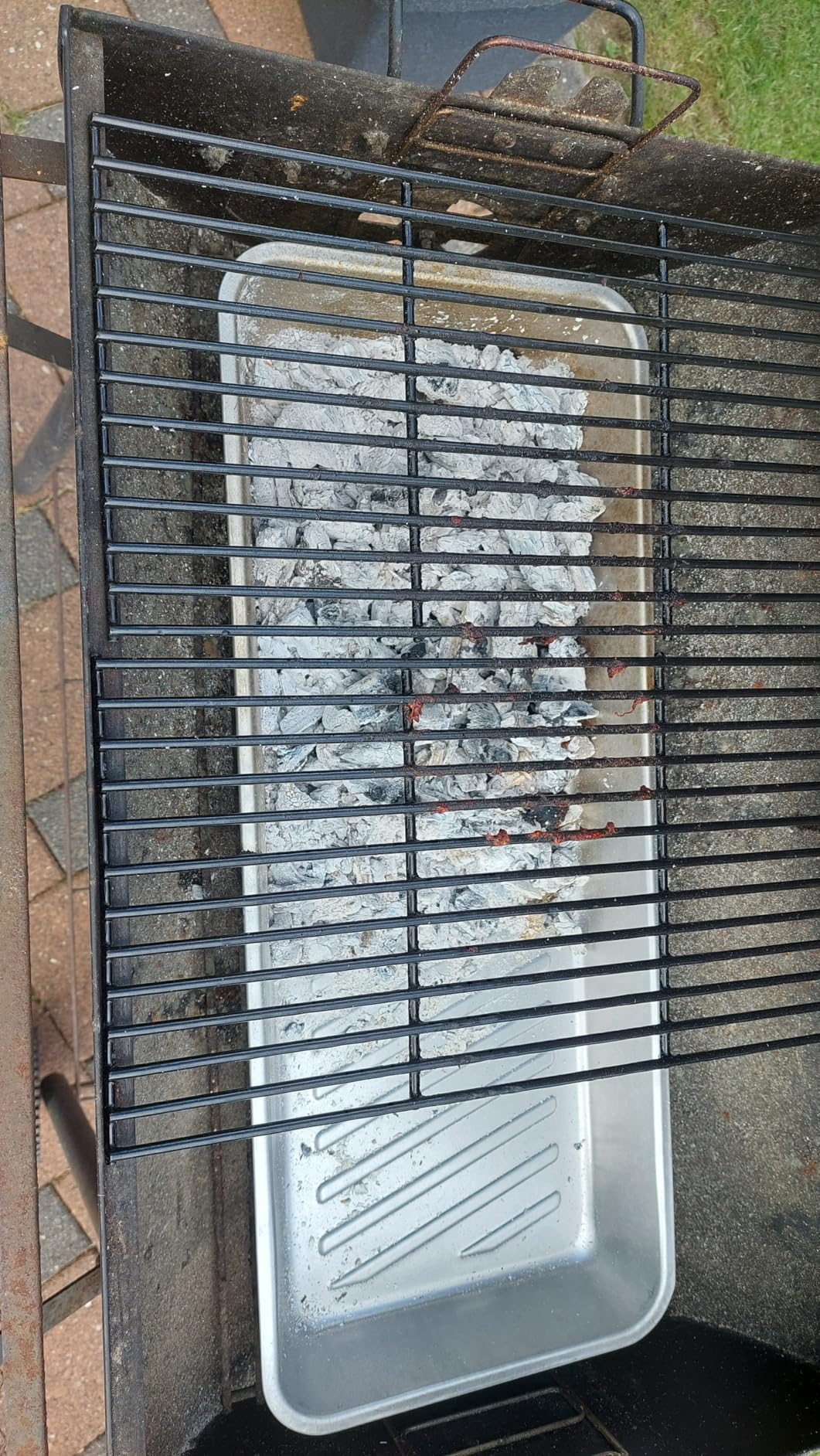 Grill bleibt endlich sauber